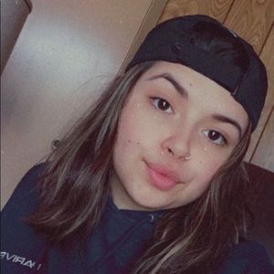 Meet your Posher, Kelsey